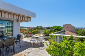 Bright penthouse with large terrace and garage in Cannes - Welkeys